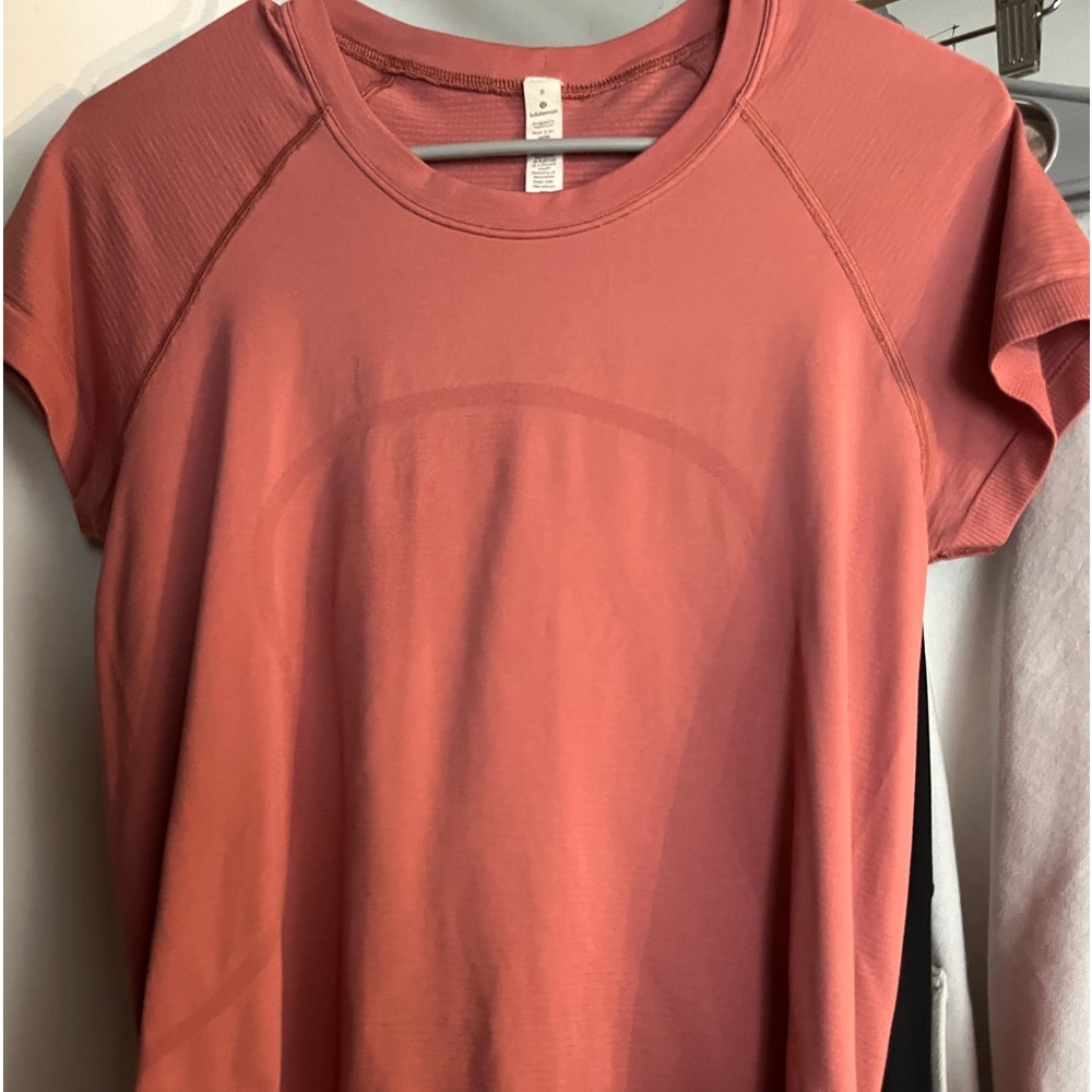 Lululemon Swiftly Tech🩷